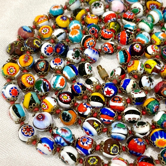 Vintage Italian Murano Millefiori Venetian Red Hand Knotted Glass Bead Necklace - Picture 2 of 9